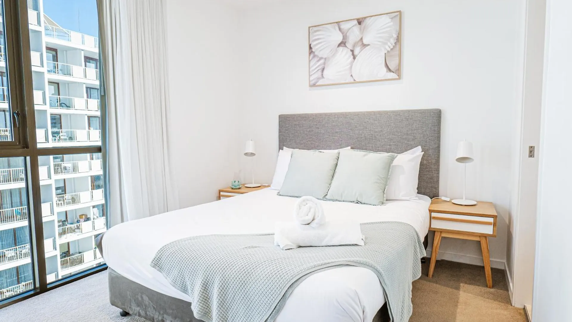 Special Deal! 2Br In Heart Of Gold Coast 0*,  Australia